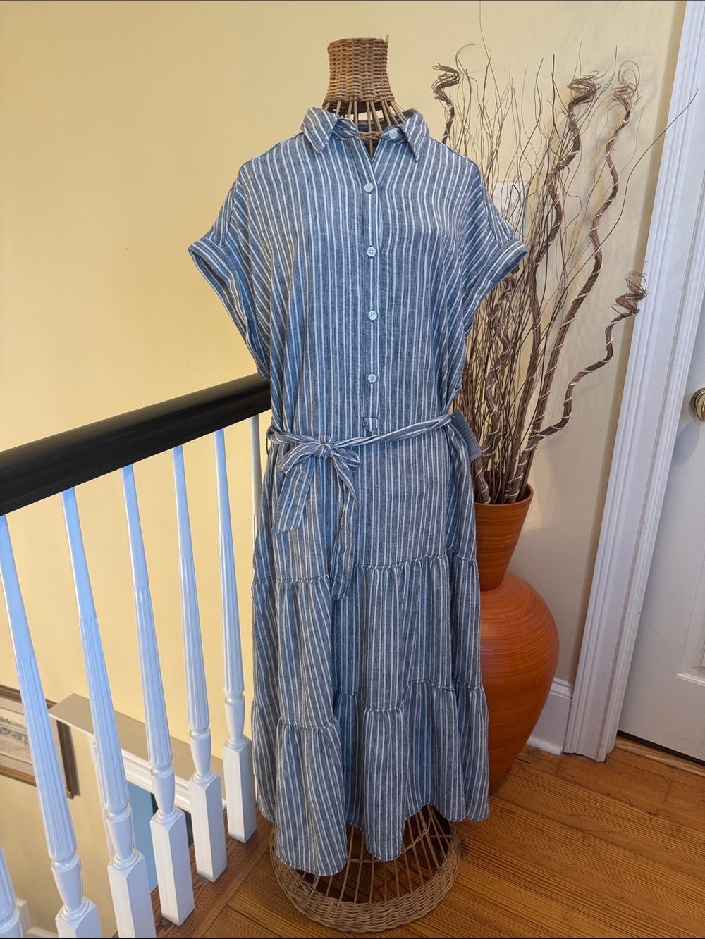Max Studio London NWT gray and white striped dress